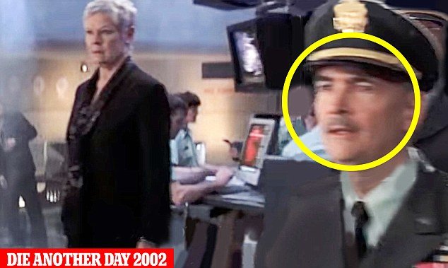 Ποιος κατασκοπεύει τον Τζέιμς Μποντ; Ο άνθρωπος που εμφανίζεται σε κάθε του ταινία [εικόνες] | iefimerida.gr 11