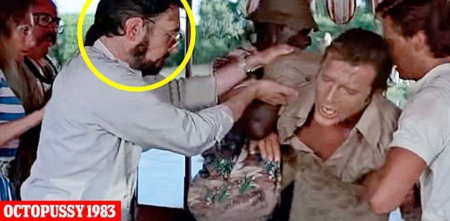 Ποιος κατασκοπεύει τον Τζέιμς Μποντ; Ο άνθρωπος που εμφανίζεται σε κάθε του ταινία [εικόνες] | iefimerida.gr 7