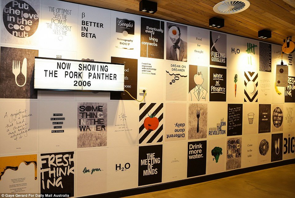 Μέσα στα απίθανα γραφεία της Google - Οι υπάλληλοι κάνουν αναρρίχηση και παίζουν μπιλιάρδο [εικόνες] | iefimerida.gr 9