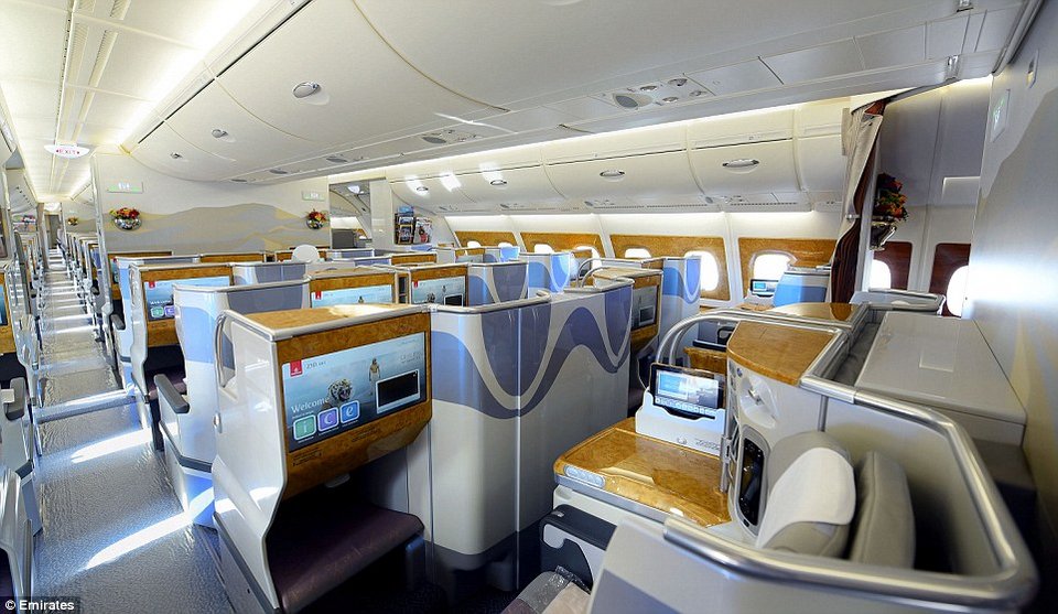 Iπτάμενο παλάτι: Το μεγαλύτερο και πολυτελέστερο αεροπλάνο στον κόσμο [εικόνες] | iefimerida.gr 3