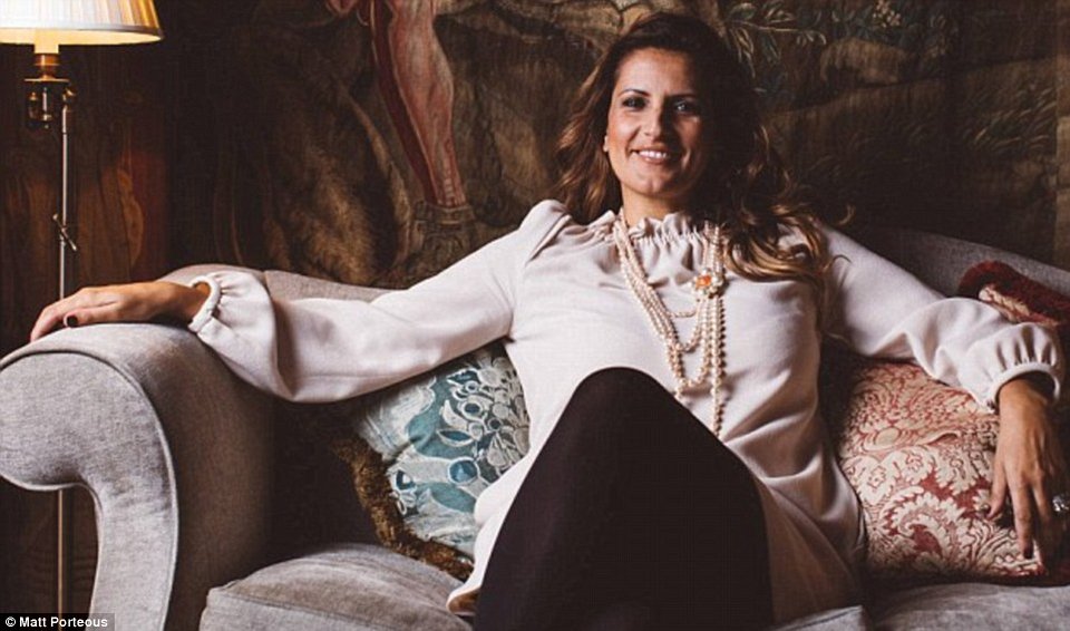 Πώς ζουν οι νταντάδες πλούσιων οικογενειών -Εξωτικά ταξίδια, ιδιωτικές βίλες [εικόνες]  | iefimerida.gr 3