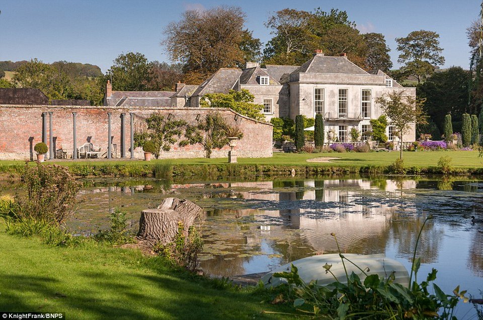 Το αρχοντικό του 17ου αιώνα που χτίστηκε από θησαυρό πειρατών -Πωλείται για 4 εκατ. ευρώ [εικόνες]  | iefimerida.gr 0