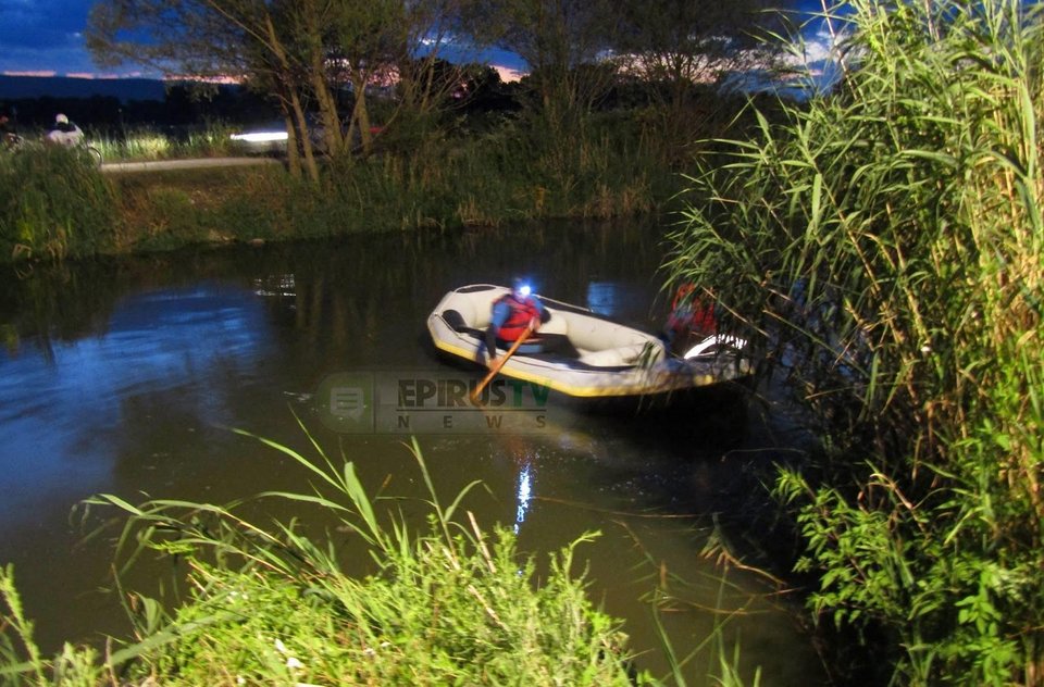 Ιωάννινα: Αυτοκίνητο έπεσε σε αρδευτικό αυλάκι -Νεκρός ο οδηγός [εικόνες] | iefimerida.gr 1