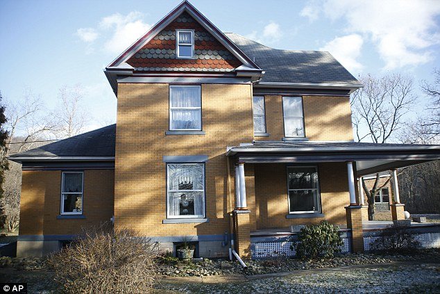 Ετσι είναι σήμερα το σπίτι της «Σιωπής των Αμνών» -Κανείς δεν θέλει να το αγοράσει [εικόνες] | iefimerida.gr 7