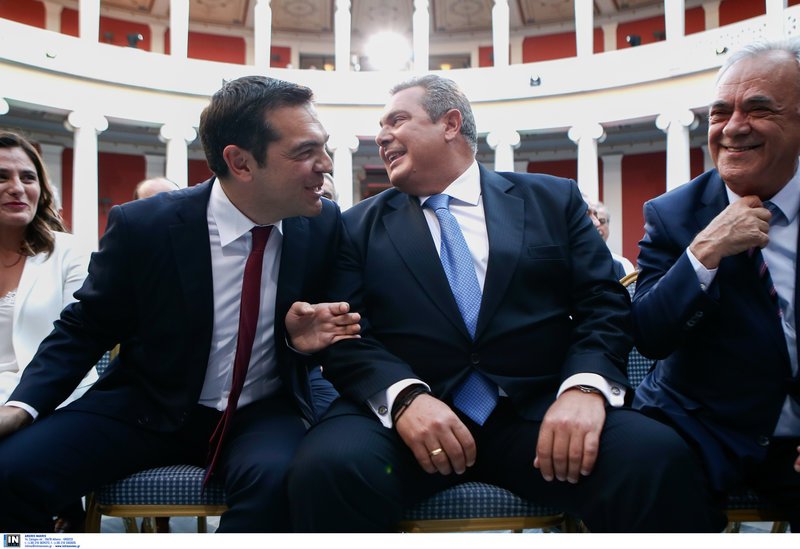 Το Ζάππειο του Τσίπρα: Εβαλε και έβγαλε τη γραβάτα, υποσχέθηκε φοροελαφρύνσεις | iefimerida.gr 14