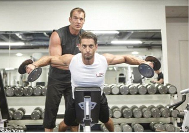 Γυμναζόταν 5 ώρες την εβδομάδα και είχε πλάνο διατροφής -Εφτιαξε σώμα σε 12 εβδομάδες [εικόνες] | iefimerida.gr 6