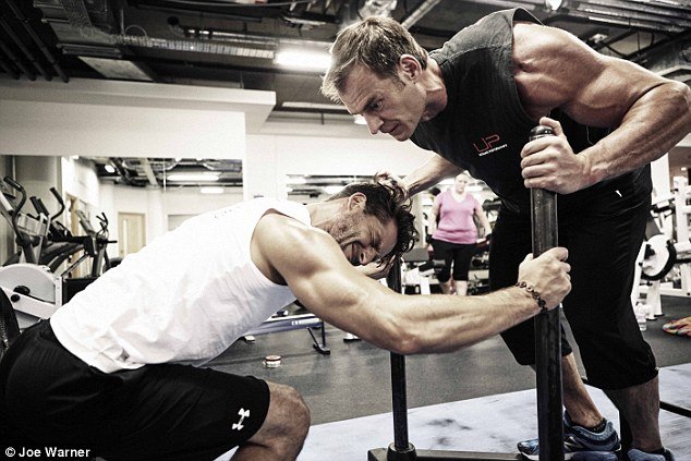 Γυμναζόταν 5 ώρες την εβδομάδα και είχε πλάνο διατροφής -Εφτιαξε σώμα σε 12 εβδομάδες [εικόνες] | iefimerida.gr 4