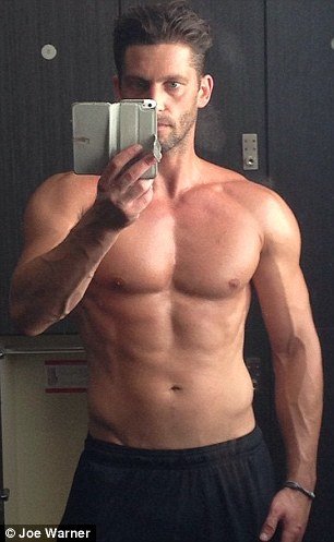 Γυμναζόταν 5 ώρες την εβδομάδα και είχε πλάνο διατροφής -Εφτιαξε σώμα σε 12 εβδομάδες [εικόνες] | iefimerida.gr 3