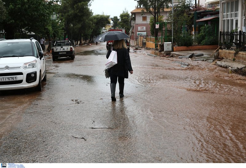 Απόγνωση στη Μάνδρα: «Τι θα γίνει το χειμώνα;» -Ζητούν ονόματα υπευθύνων | iefimerida.gr 9
