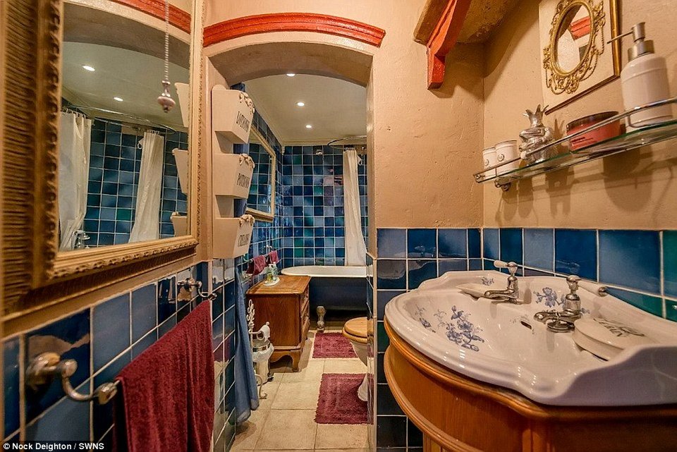 Μονοκατοικία στο Μπράιτον με μυστικό σπήλαιο [εικόνες] | iefimerida.gr 6