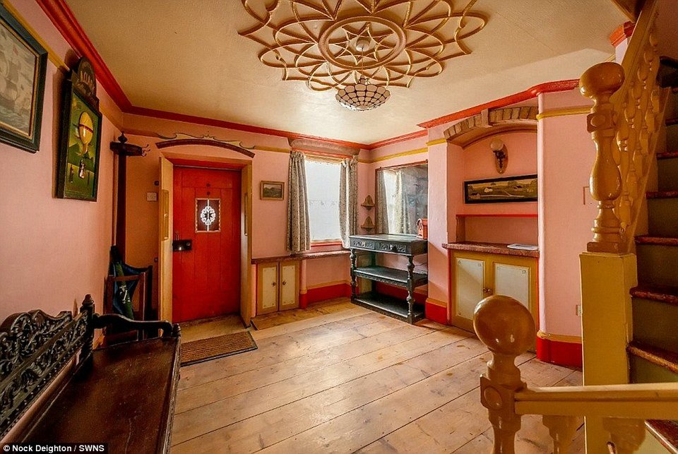 Μονοκατοικία στο Μπράιτον με μυστικό σπήλαιο [εικόνες] | iefimerida.gr 7