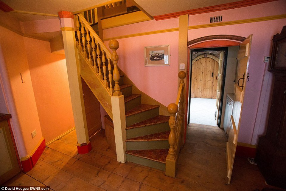 Μονοκατοικία στο Μπράιτον με μυστικό σπήλαιο [εικόνες] | iefimerida.gr 12