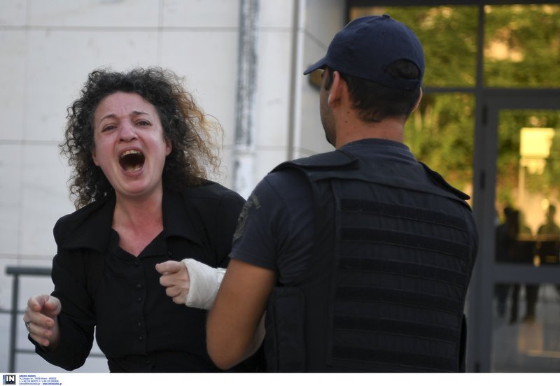 Ξέσπασε η μητέρα της Δώρας Ζέμπερη μετά την απόφαση για δις ισόβια στον δολοφόνο της κόρης της