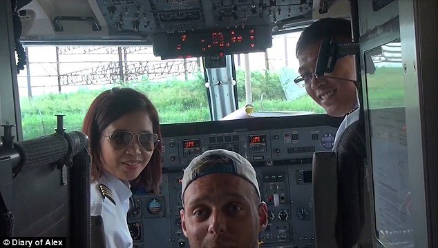 Πλήρωσε οικονομικό εισιτήριο και ταξίδεψε με... ιδιωτικό τζετ -Ο πιο τυχερός επιβάτης [εικόνες] | iefimerida.gr 1