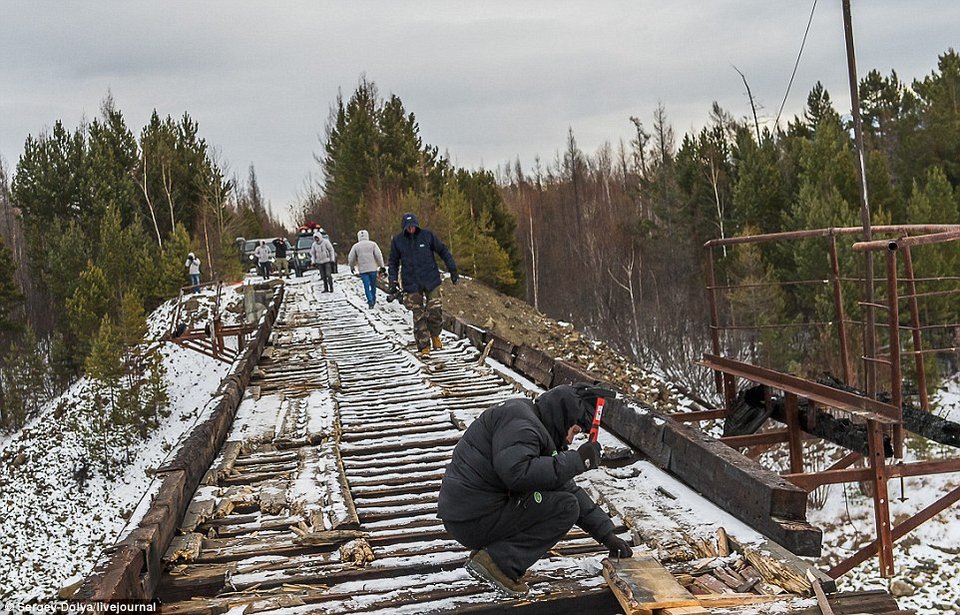Η πιο επικίνδυνη γέφυρα του κόσμου -Τολμάτε να τη διασχίσετε; [εικόνες] | iefimerida.gr 3