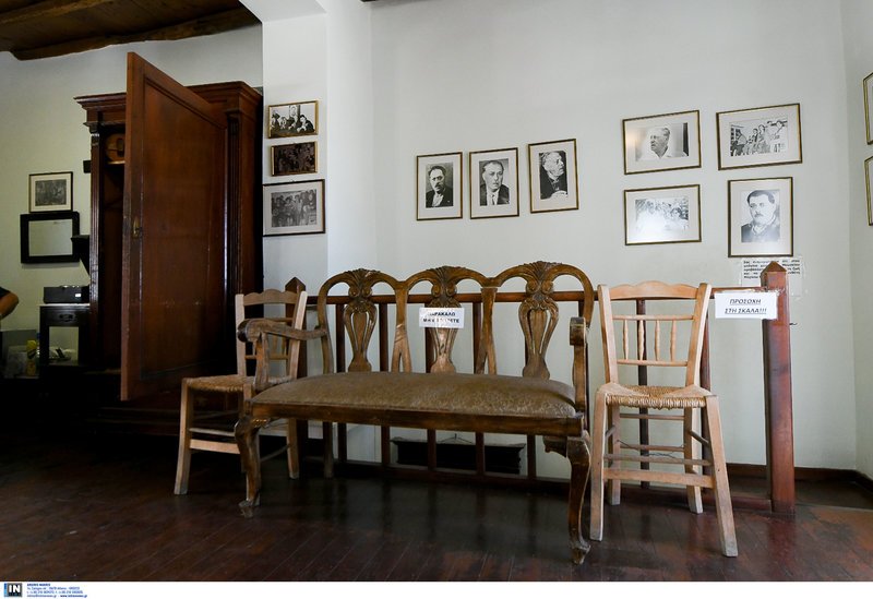 Στο Μουσείο του Μάρκου Βαμβακάρη στη Σύρο -Καρέ καρέ η ζωή του [εικόνες] | iefimerida.gr 12