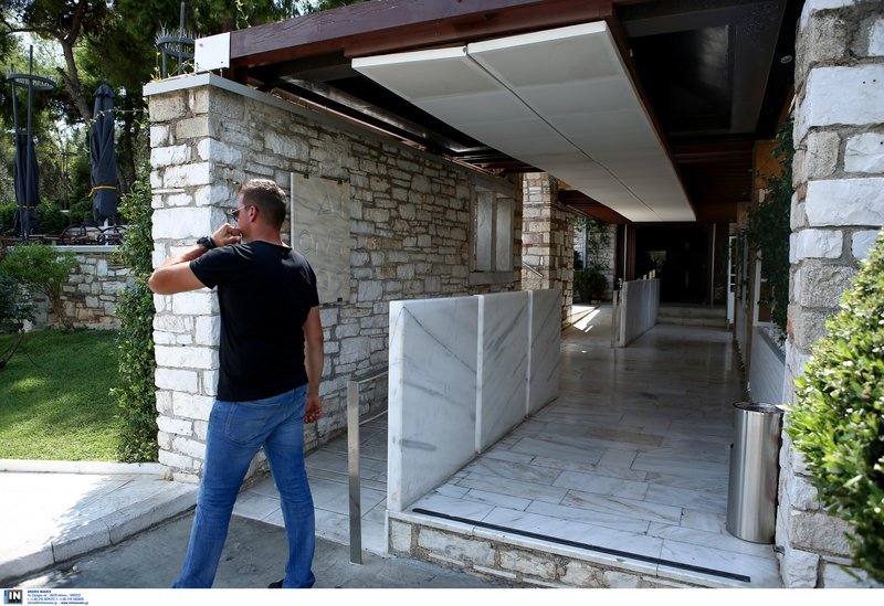 Σφράγισαν το εστιατόριο «Διόνυσος» στου Φιλοπάππου για φορολογικές παραβάσεις | iefimerida.gr 1