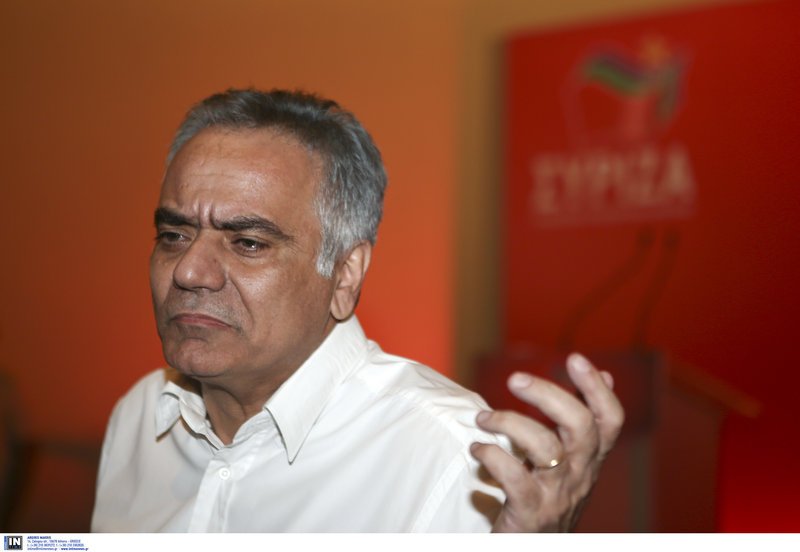 Ο Πάνος Σκουρλέτης μοιάζει προβληματισμένος -Φωτογραφίες: Intimenews/ΒΑΡΑΚΛΑΣ ΜΙΧΑΛΗΣ