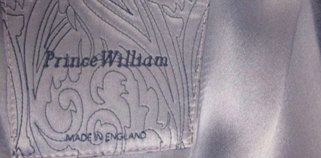 Οι ρόμπες των 10.000 ευρώ που φορούν στο σπίτι τους ο Γουίλιαμ και η Κέιτ [εικόνες] | iefimerida.gr 3