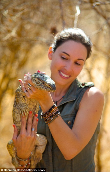 Την χτύπησαν τσιτάχ και ελέφαντες, την δάγκωσαν φίδια -Ολα για μια selfie [εικόνες] | iefimerida.gr 8