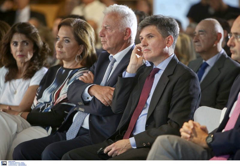 H Ντόρα Μπακογιάννη στη διάλεξη για την μνήμη του Κωνσταντίνου Μητσοτάκη /Φωτογραφία intime news