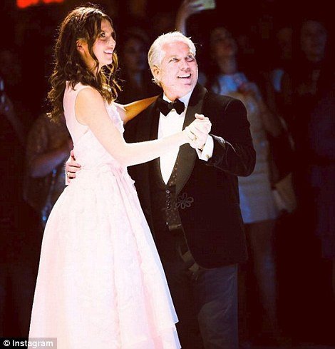 15 ετών, έκανε πάρτυ των 6 εκατ. ευρώ -Πατέρας ξόδεψε μια περιουσία για την κόρη του [εικόνες] | iefimerida.gr 13