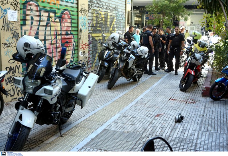 Αιματηρή απόπειρα ληστείας στο κέντρο της Αθήνας -Ενας τραυματίας [εικόνες] | iefimerida.gr 3