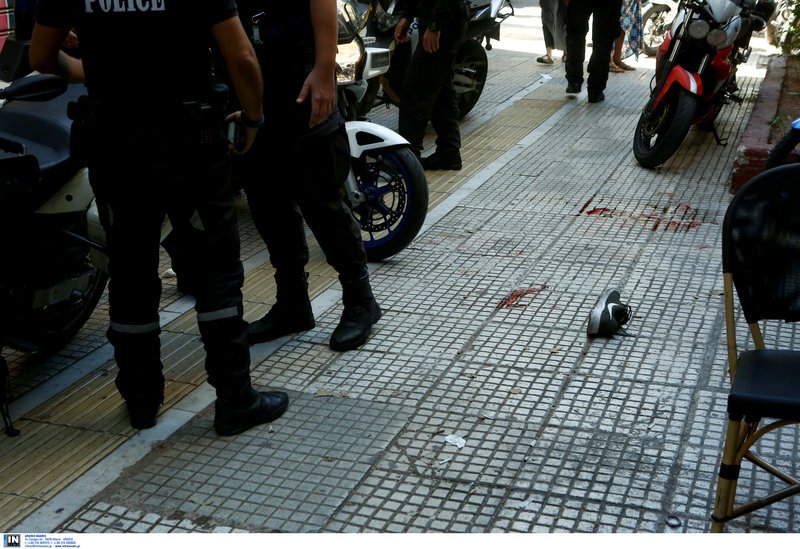 Αιματηρή απόπειρα ληστείας στο κέντρο της Αθήνας -Ενας τραυματίας [εικόνες] | iefimerida.gr 5