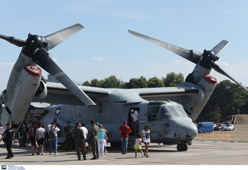 Athens Flying Week: Καθήλωσε το υπερθέαμα με τις κάθετες πτήσεις και τους σχηματισμούς στον αέρα [εικόνες] | iefimerida.gr 31