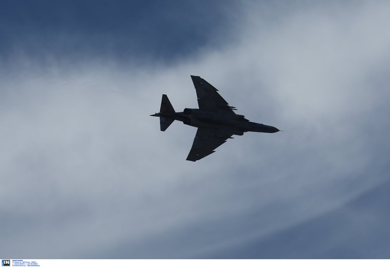 Athens Flying Week: Καθήλωσε το υπερθέαμα με τις κάθετες πτήσεις και τους σχηματισμούς στον αέρα [εικόνες] | iefimerida.gr 3