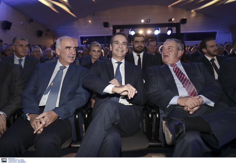 Μητσοτάκης: Αυτή η κυβέρνηση θα φύγει όπως της αξίζει -Πολιτικά και ηθικά απαξιωμένη [εικόνες & βίντεο] | iefimerida.gr 9