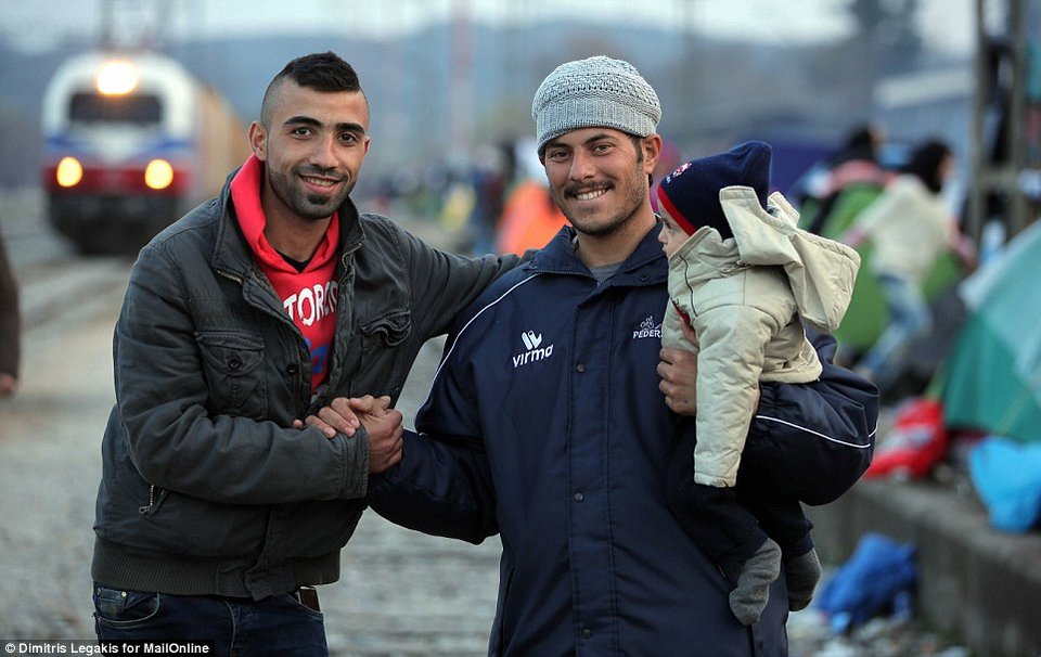 Ανατροπή: Δεν έγινε απόπειρα βιασμού 7χρονης στην Ειδομένη -Τι ισχυρίζεται ο πατέρας [εικόνες] | iefimerida.gr 4