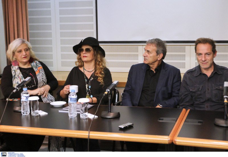 Μάρθα Φριτζήλα, Ελένη Τσαλιγοπούλου, Γιώργος Νταλάρας, Δημήτρης Λιγνάδης στην παρουσίαση του αφιεώματος, φωτογραφία: intimenews ΝΤΟΥΝΤΟΥΜΗΣ ΧΡΗΣΤΟΣ