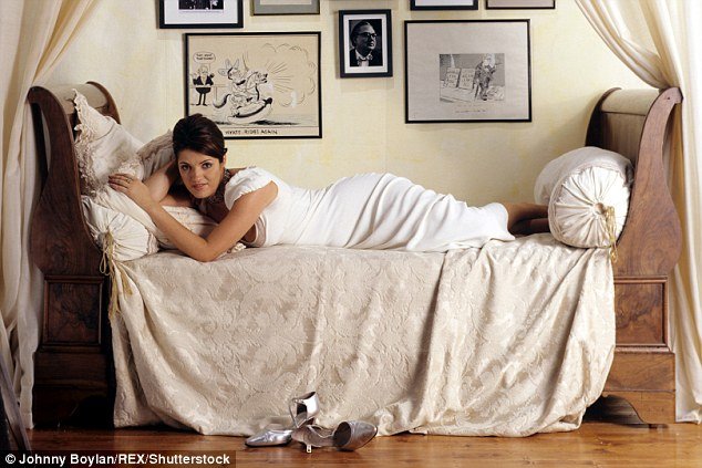 «O Ντέιβιντ Κάμερον μου έπιασε τα οπίσθια» [εικόνες] | iefimerida.gr 3