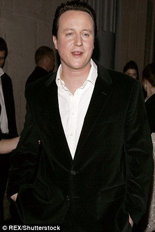 «O Ντέιβιντ Κάμερον μου έπιασε τα οπίσθια» [εικόνες] | iefimerida.gr 1