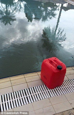 Απογοητευμένο ζευγάρι Βρετανών με τη Ρόδο -Εκλεισαν πολυτελές ξενοδοχείο και τους πήγαν σε εργοτάξιο [εικόνες] | iefimerida.gr 13