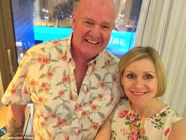 Απογοητευμένο ζευγάρι Βρετανών με τη Ρόδο -Εκλεισαν πολυτελές ξενοδοχείο και τους πήγαν σε εργοτάξιο [εικόνες] | iefimerida.gr 0