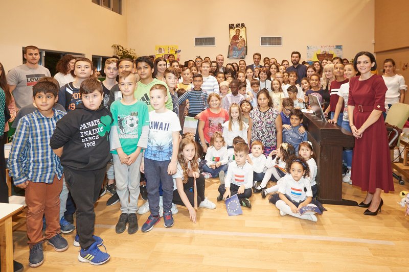 Μητσοτάκης-Βέμπερ μαζί στην Κιβωτό του Κόσμου -Τα συγκινητικά δώρα, η υποδοχή του πατέρα Αντώνιου [εικόνες] | iefimerida.gr 5