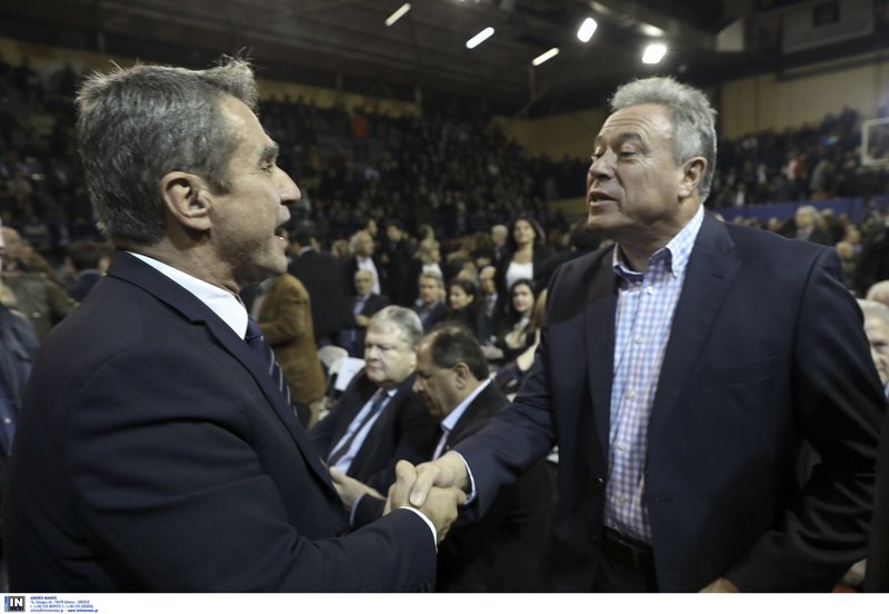 Ο βουλευτής του ΚΙΝΑΛ Ανδρ. Λοβέρδος και ο υποψήφιος περιφερειάρχης Γ. Σγουρός