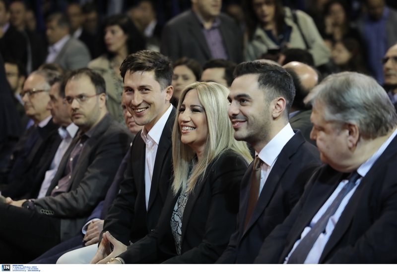 Από αριστερά: Ν. Αλιβιζάτος, Γιώργος Καμίνης, Θ. Θεοχαρόπουλος, Παύλο Χρηστίδης, Φώφη Γεννηματά, Μανώλης Χριστοδουλάκης, Ευ. Βενιζέλος