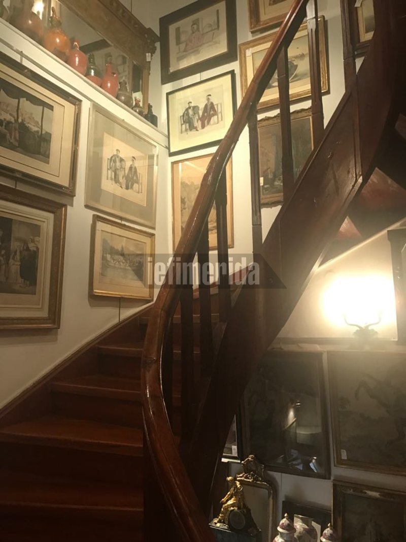 Ρεπορτάζ iefimerida: Θησαυροί στα παλαιοπωλεία -Απίθανα πράγματα στο παλαιότερο της Αθήνας [εικόνες] | iefimerida.gr 5