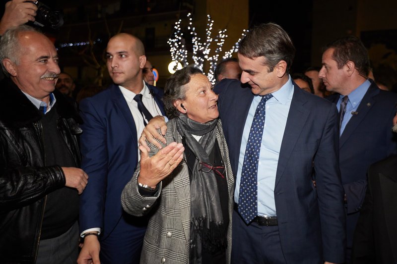 Ο πρόεδρος της ΝΔ συνομίλησε με δεκάδες πολίτες -Ο Κυριάκος Μητσοτάκης στην ομιλία του στο Ιλιον -Φωτογραφία: intimenews/ΠΑΠΑΜΗΤΣΟΣ ΔΗΜΗΤΡΗΣ