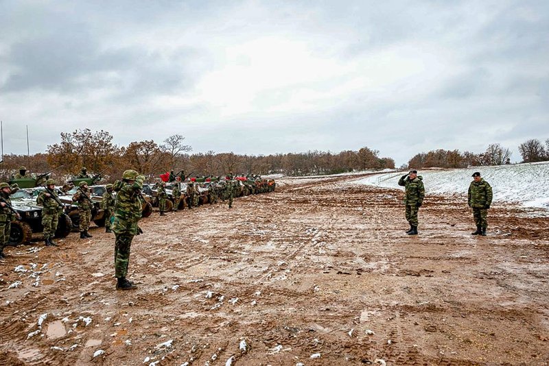 H στρατιωτική άσκηση «Λυσίμαχος» μέσα από φωτογραφίες -Πραγματικά πυρά στο χιόνι [εικόνες]  | iefimerida.gr 4