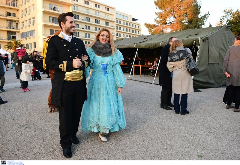 Πλήθος κόσμου στα δρώμενα του υπ. Αμυνας