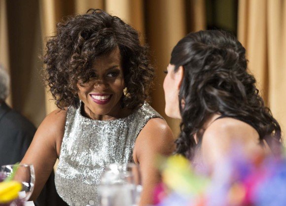 Το φόρεμα που έκανε τους πάντες να αποθεώσουν τη Μισέλ Ομπάμα [εικόνες] | iefimerida.gr 8