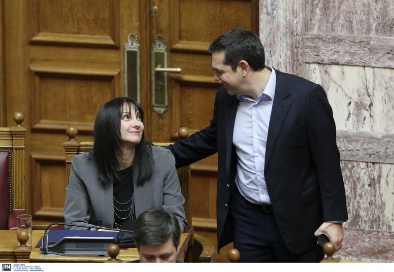 Η Ελενα Κουντουρά με τον πρωθυπουργό.