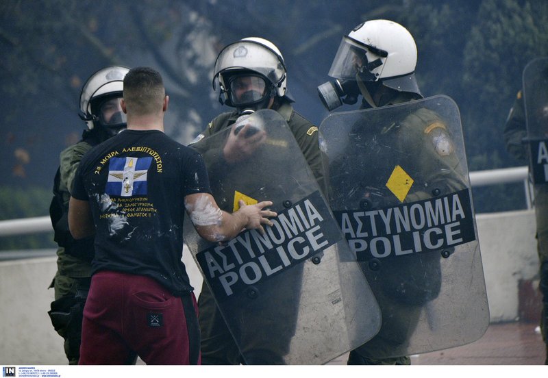 Συλλαλητήριο: Οργή για τα επεισόδια -Μητσοτάκης: Θα αναζητηθούν ευθύνες [εικόνες & βίντεο] | iefimerida.gr 11