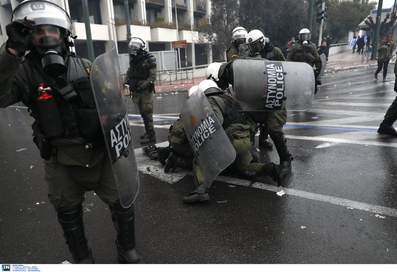 Συλλαλητήριο: Οργή για τα επεισόδια -Μητσοτάκης: Θα αναζητηθούν ευθύνες [εικόνες & βίντεο] | iefimerida.gr 35