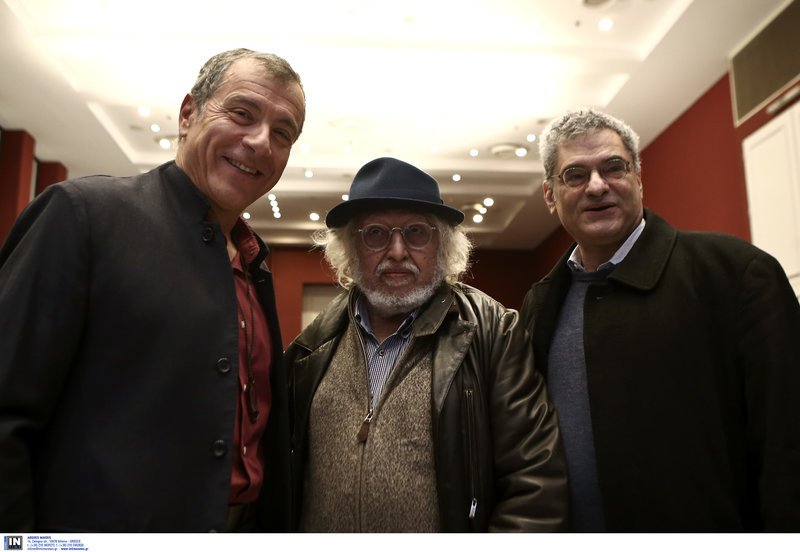 Ο Στ. Θεοδωράκης με τους ευρωβουλευτές του Ποταμιού Γραμματικάκη και Κίρκο