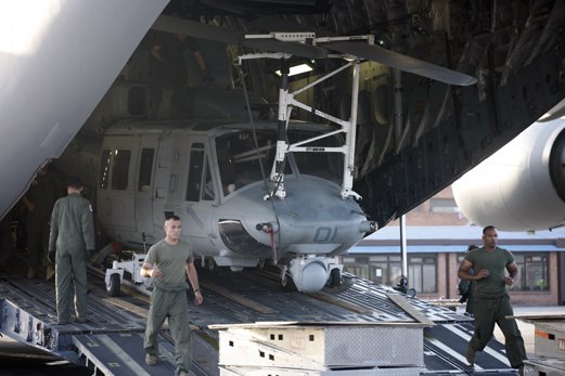 Θρίλερ με αμερικανικό ελικόπτερο στο Νεπάλ: Φόβοι ότι έπεσε ενώ έψαχνε επιζώντες από το σεισμό [εικόνες] | iefimerida.gr 0